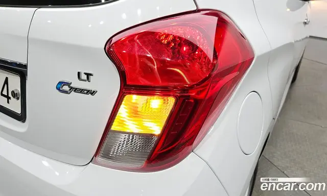 Chevrolet Spark 2015 1.0 автомат (гидро), миниатюра 9 Chevrolet Spark 2015 1.0 автомат (гидро), миниатюра 9