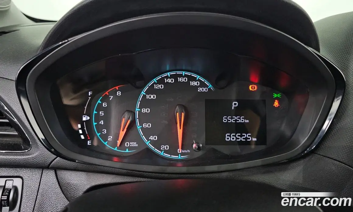 Chevrolet Spark 2016 1.0 автомат (гидро), фото 10 Chevrolet Spark 2016 1.0 автомат (гидро), фото 10