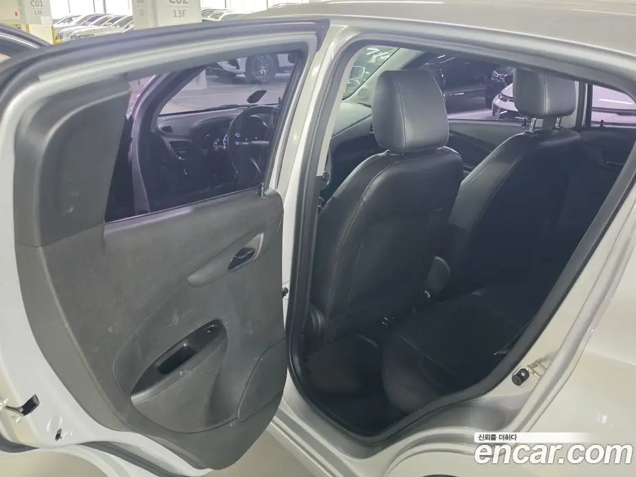 Chevrolet Spark 2016 1.0 автомат (гидро), фото 17