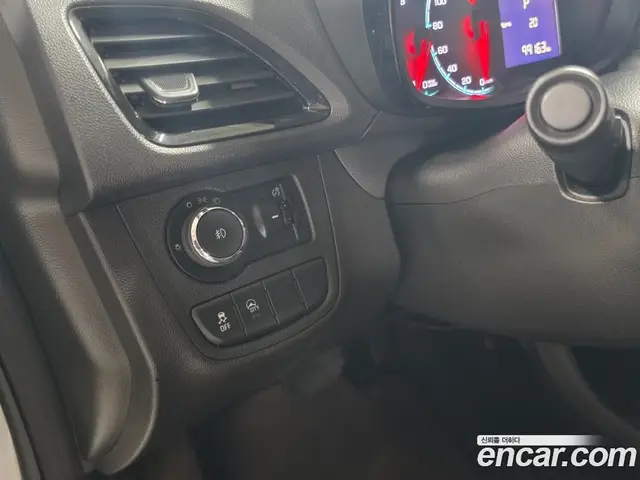 Chevrolet Spark 2016 1.0 автомат (гидро), миниатюра 10