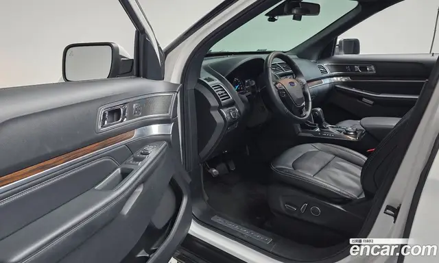 Ford Explorer 2018 2.3 автомат (гидро), миниатюра 12