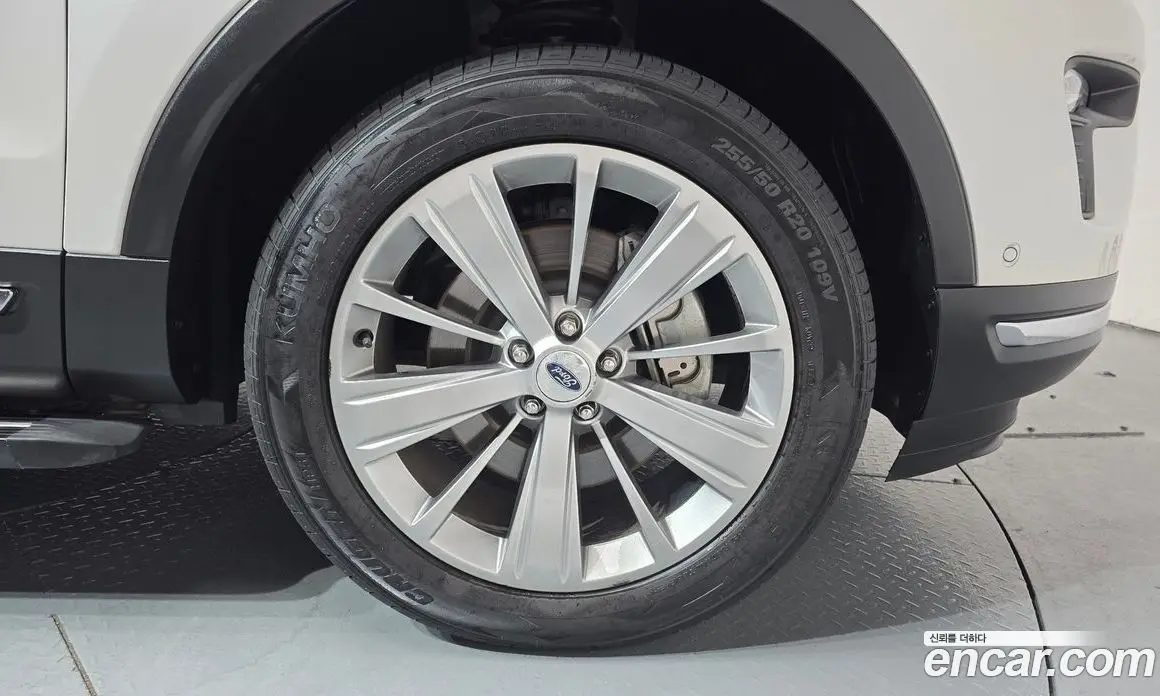 Ford Explorer 2018 2.3 автомат (гидро), фото 4 Ford Explorer 2018 2.3 автомат (гидро), фото 4