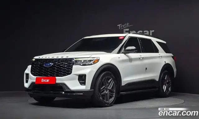 Ford Explorer, 2024, 27 200 км