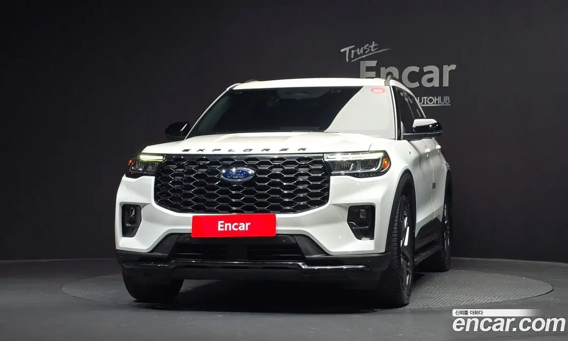 Ford Explorer 2024 2.3 автомат (гидро), фото 3 Ford Explorer 2024 2.3 автомат (гидро), фото 3