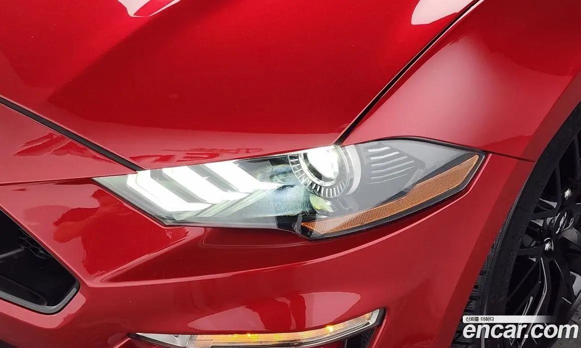 Ford Mustang 2022 5.0 автомат (гидро), фото 8