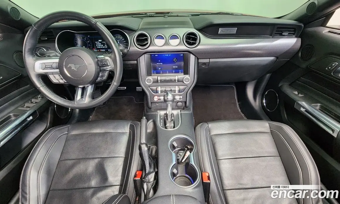 Ford Mustang 2022 5.0 автомат (гидро), фото 10