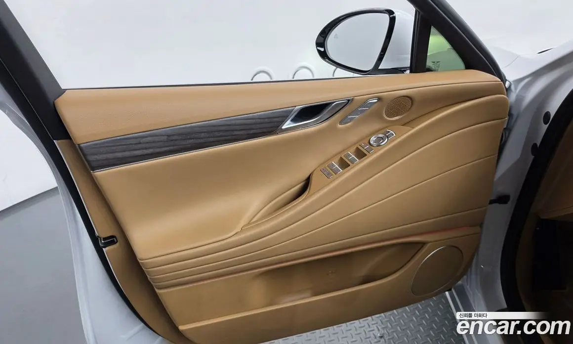 Genesis G80 2025 2.5 автомат (гидро), фото 14