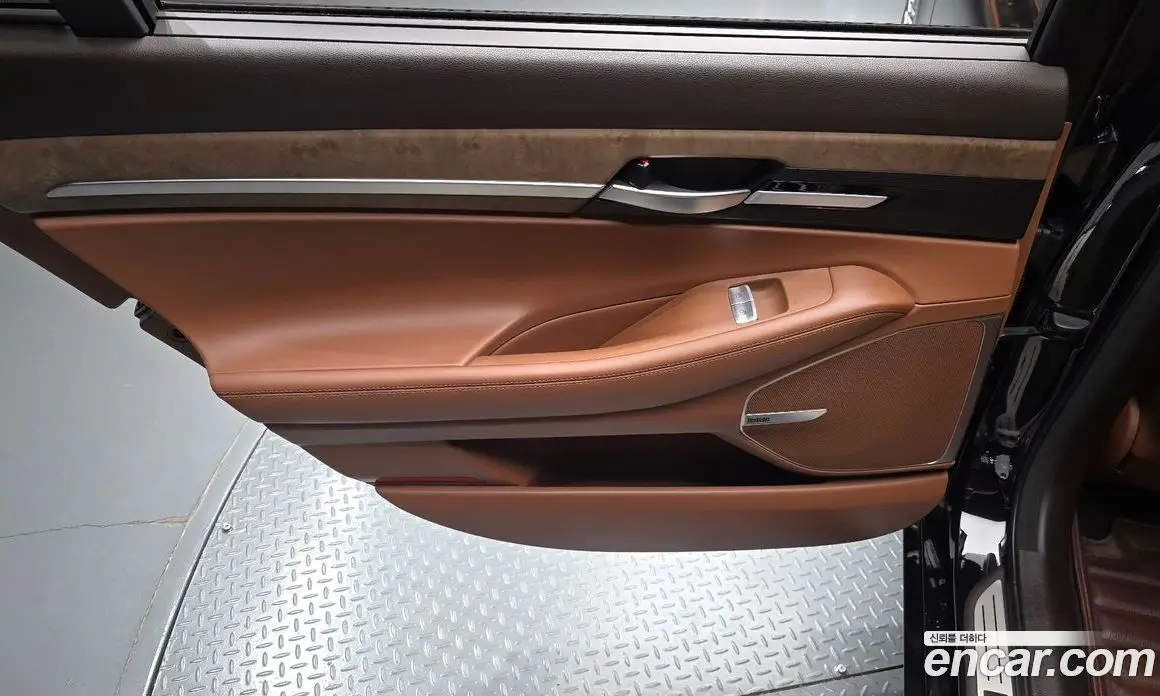 Genesis G90 2019 3.3 автомат (гидро), фото 15