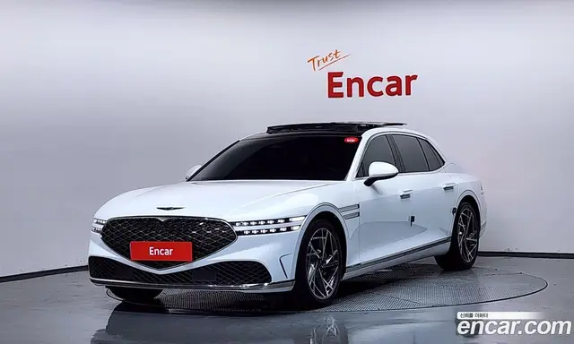 Genesis G90, 2022, 67 366 км
