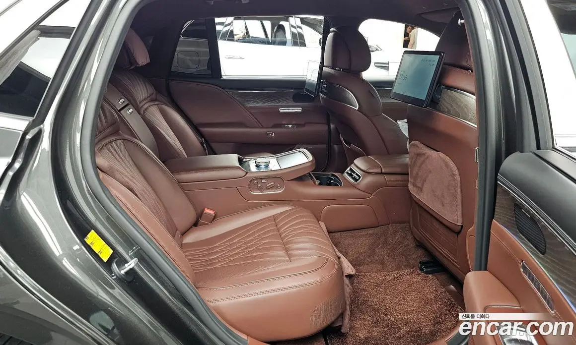 Genesis G90 2023 3.5 автомат (гидро), фото 18 Genesis G90 2023 3.5 автомат (гидро), фото 18