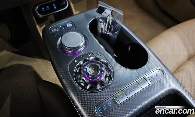 Genesis GV60 2021 0.1 автомат (гидро), миниатюра 12