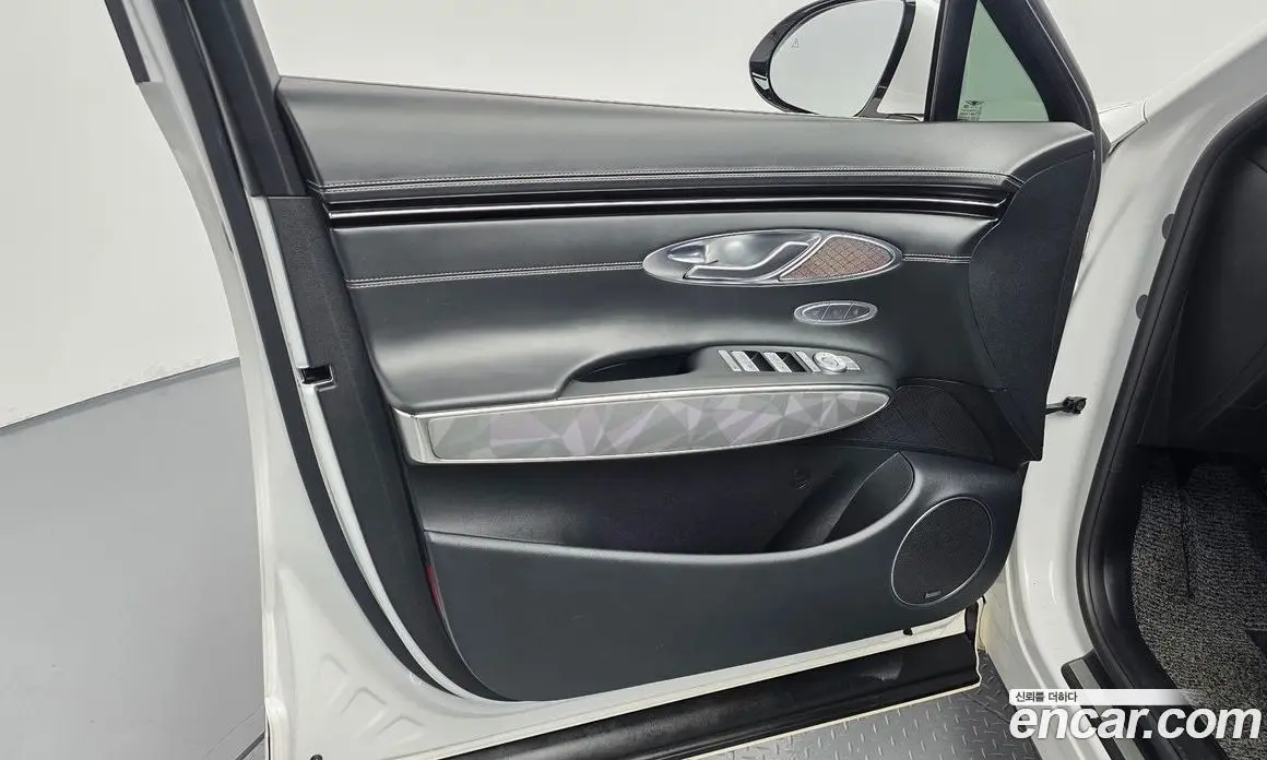 Genesis GV70 2021 2.5 автомат (гидро), фото 14