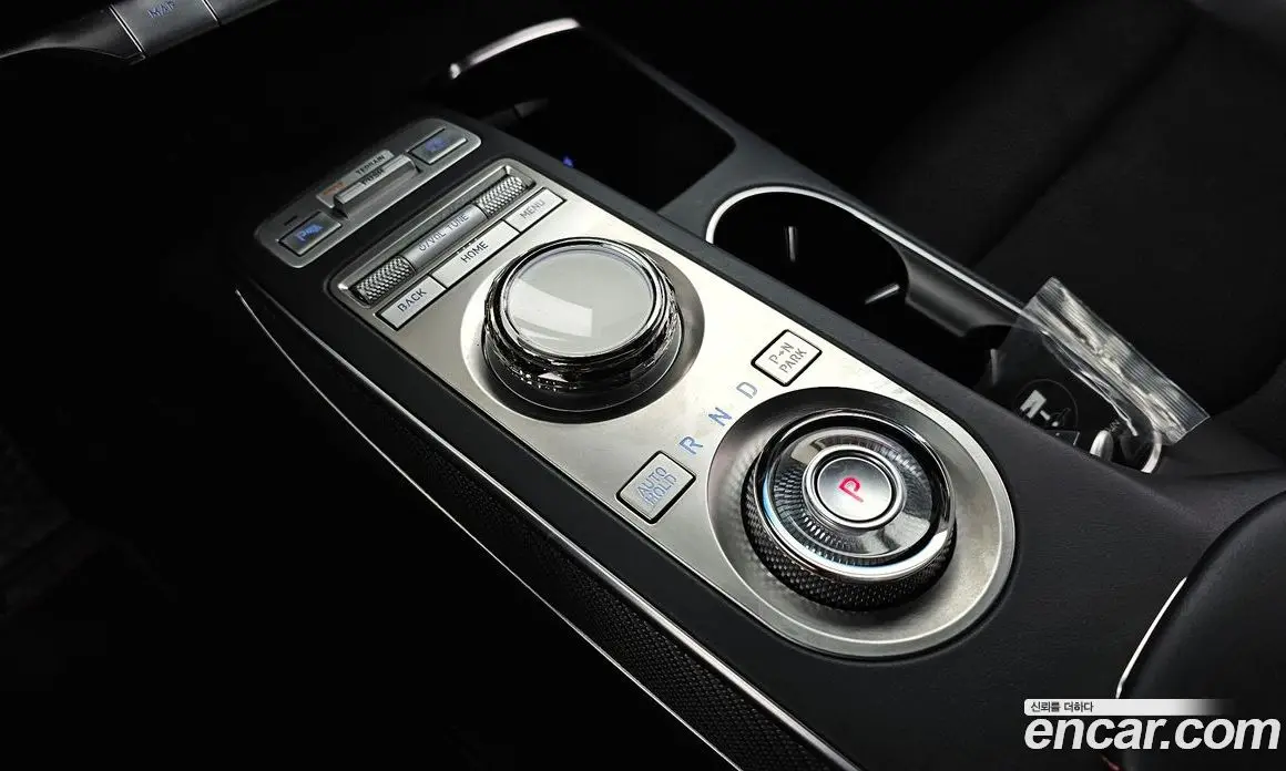 Genesis GV70 2022 2.5 автомат (гидро), фото 12