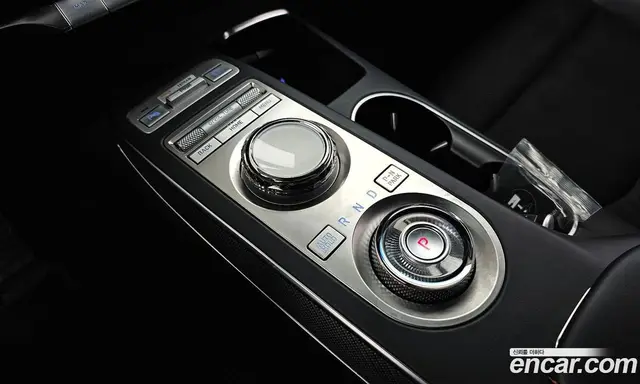Genesis GV70 2022 2.5 автомат (гидро), миниатюра 12