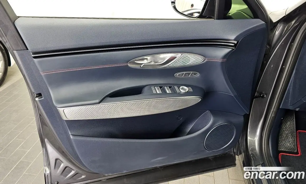 Genesis GV70 2022 2.5 автомат (гидро), фото 14