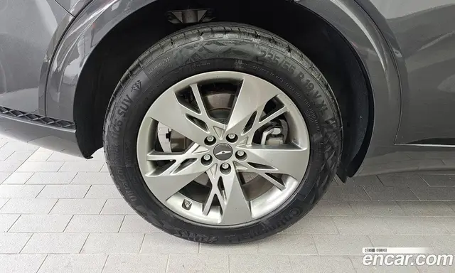 Genesis GV70 2022 2.5 автомат (гидро), миниатюра 5