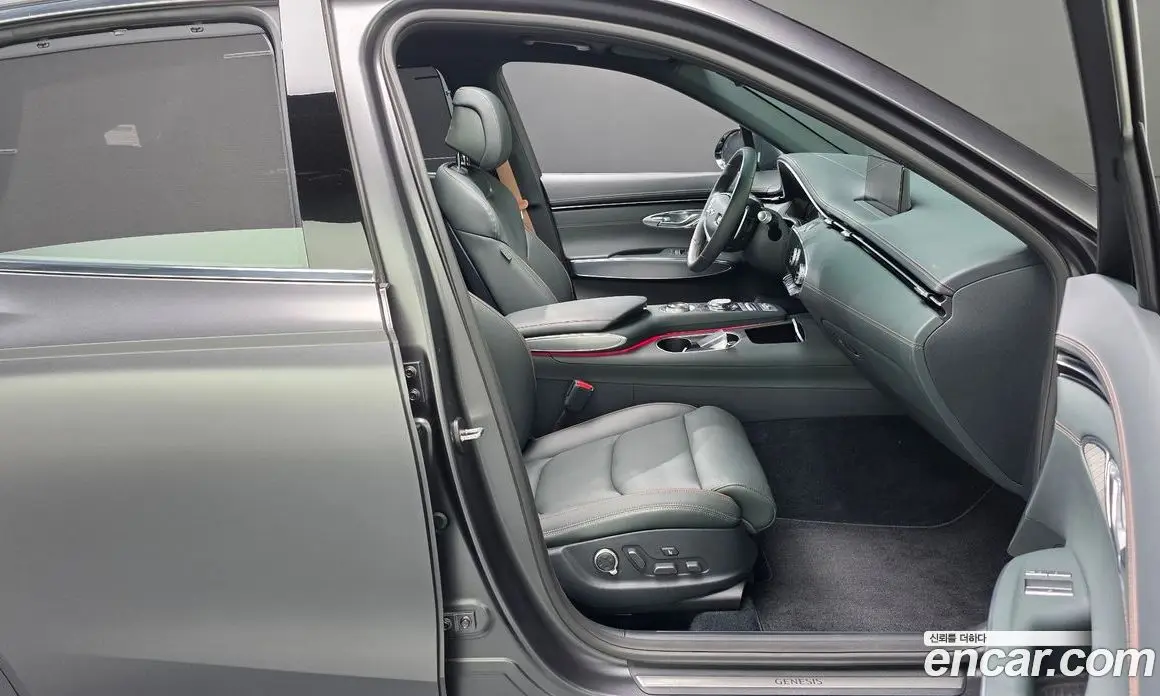 Genesis GV70 2022 3.5 автомат (гидро), фото 15