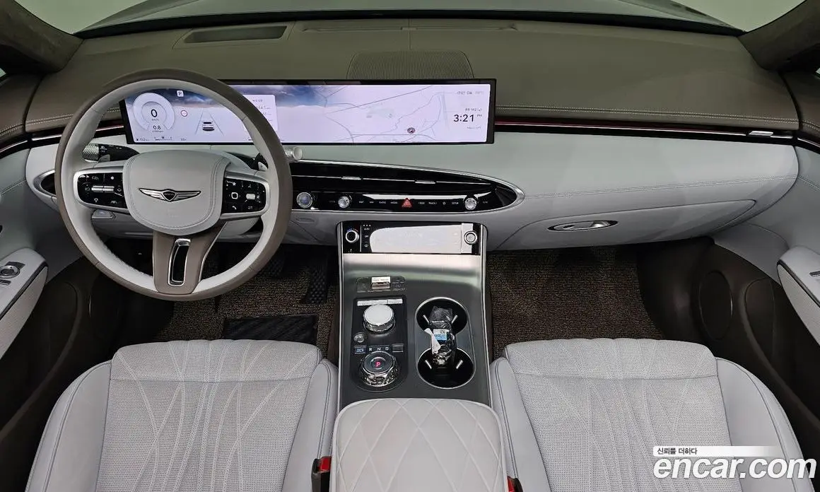 Genesis GV70 2024 2.5 автомат (гидро), фото 9