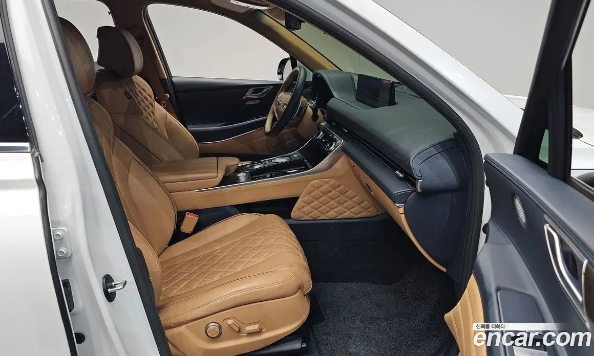 Genesis GV80 2022 2.5 автомат (гидро), фото 15 Genesis GV80 2022 2.5 автомат (гидро), фото 15