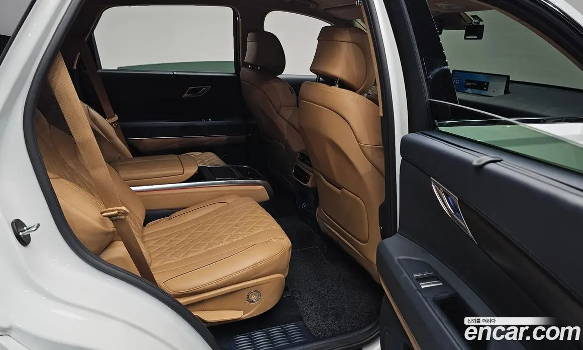 Genesis GV80 2022 2.5 автомат (гидро), фото 17 Genesis GV80 2022 2.5 автомат (гидро), фото 17