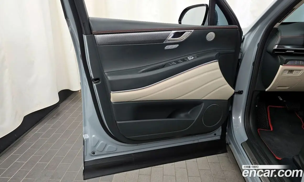 Genesis GV80 2024 2.5 автомат (гидро), фото 14