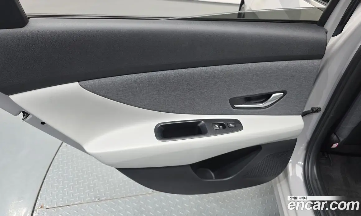 Hyundai Avante 2020 1.6 автомат (гидро), фото 15