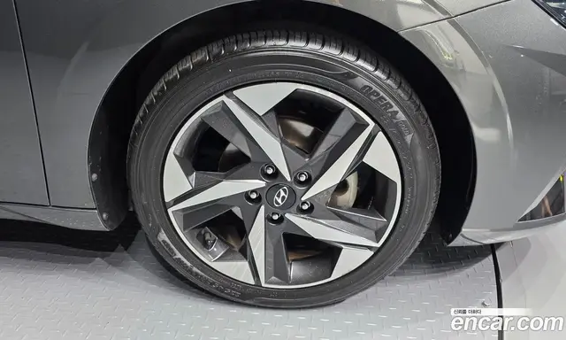 Hyundai Avante 2021 1.6 автомат (гидро), миниатюра 5 Hyundai Avante 2021 1.6 автомат (гидро), миниатюра 5