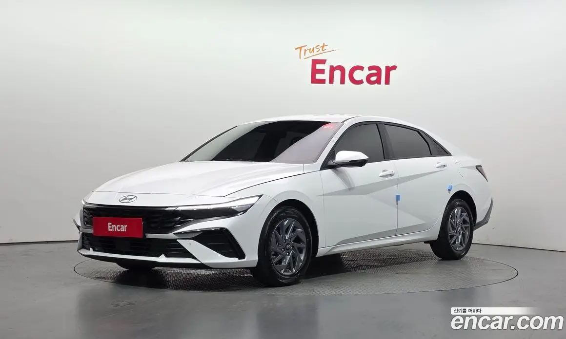 Hyundai Avante 2023 1.6 автомат (гидро), фото 1 Hyundai Avante 2023 1.6 автомат (гидро), фото 1