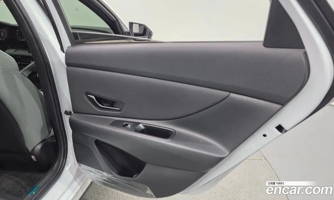 Hyundai Avante 2023 1.6 автомат (гидро), фото 15 Hyundai Avante 2023 1.6 автомат (гидро), фото 15