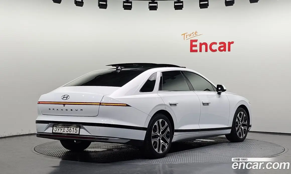 Hyundai Grandeur 2023 3.5 автомат (гидро), фото 2 Hyundai Grandeur 2023 3.5 автомат (гидро), фото 2