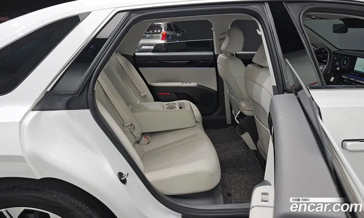 Hyundai Grandeur 2023 3.5 автомат (гидро), фото 17 Hyundai Grandeur 2023 3.5 автомат (гидро), фото 17
