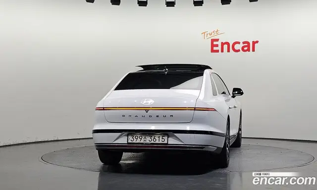 Hyundai Grandeur 2023 3.5 автомат (гидро), миниатюра 4 Hyundai Grandeur 2023 3.5 автомат (гидро), миниатюра 4