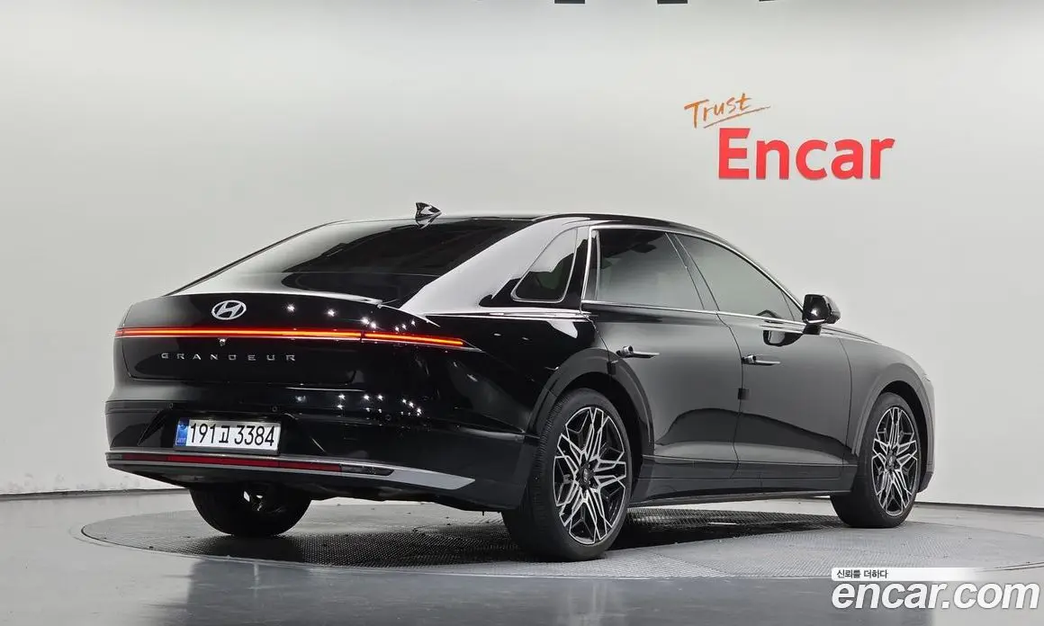 Hyundai Grandeur 2023 2.5 автомат (гидро), фото 2 Hyundai Grandeur 2023 2.5 автомат (гидро), фото 2