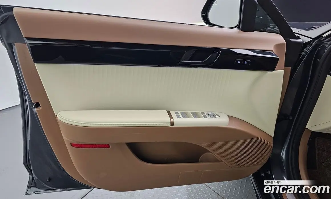 Hyundai Grandeur 2024 1.6 автомат (гидро), фото 14