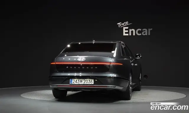 Hyundai Grandeur 2024 2.5 автомат (гидро), миниатюра 4