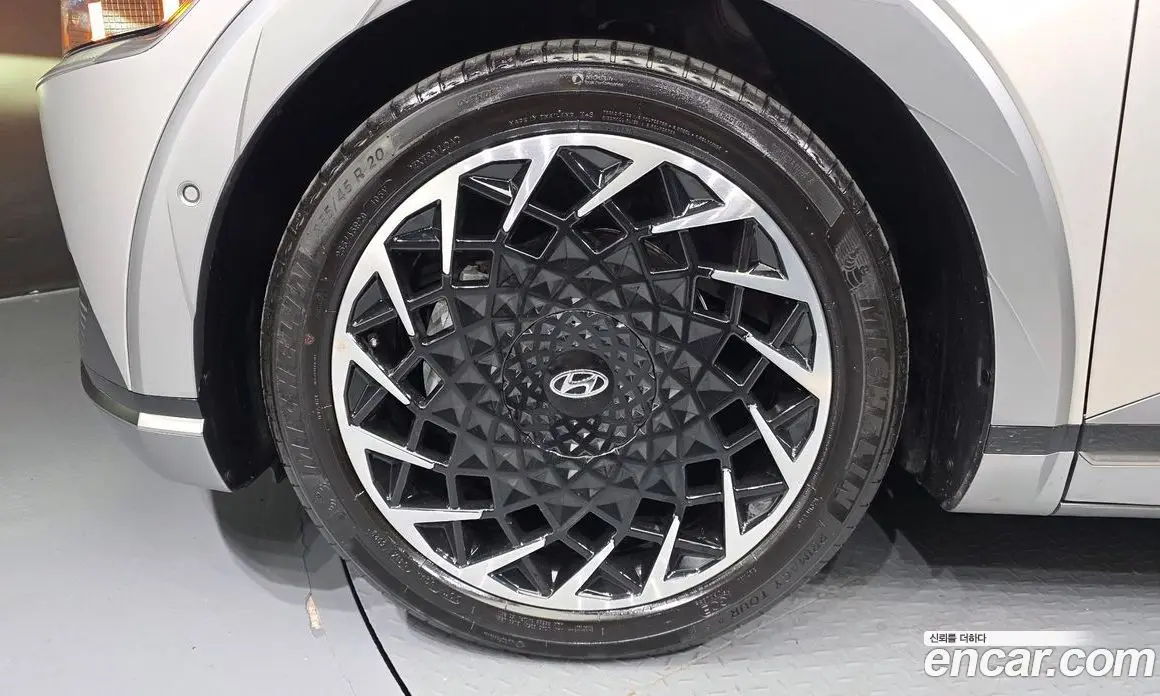Hyundai Ioniq 5 2021 0.1 автомат (гидро), фото 5