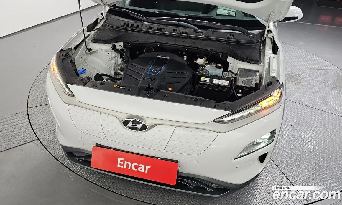 Hyundai Kona 2019 0.2 автомат (гидро), фото 6