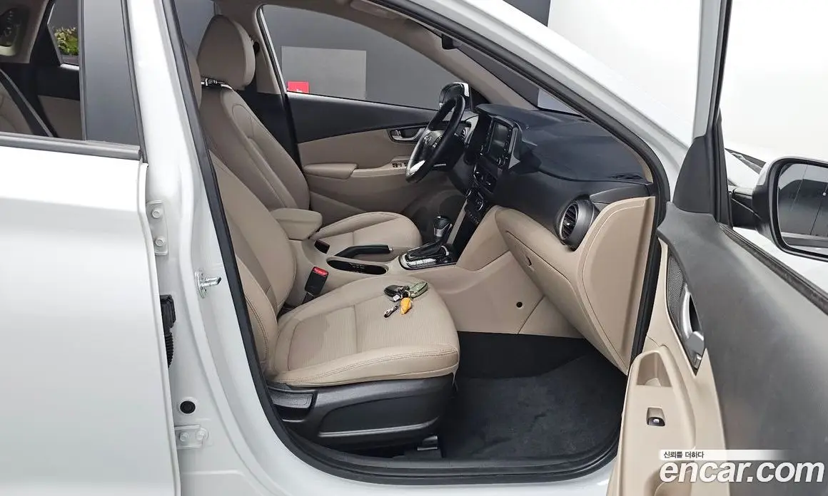 Hyundai Kona 2020 1.6 автомат (гидро), фото 16