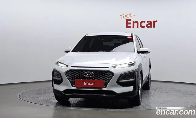 Hyundai Kona 2020 1.6 автомат (гидро), миниатюра 3