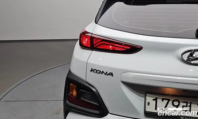 Hyundai Kona 2020 1.6 автомат (гидро), миниатюра 9