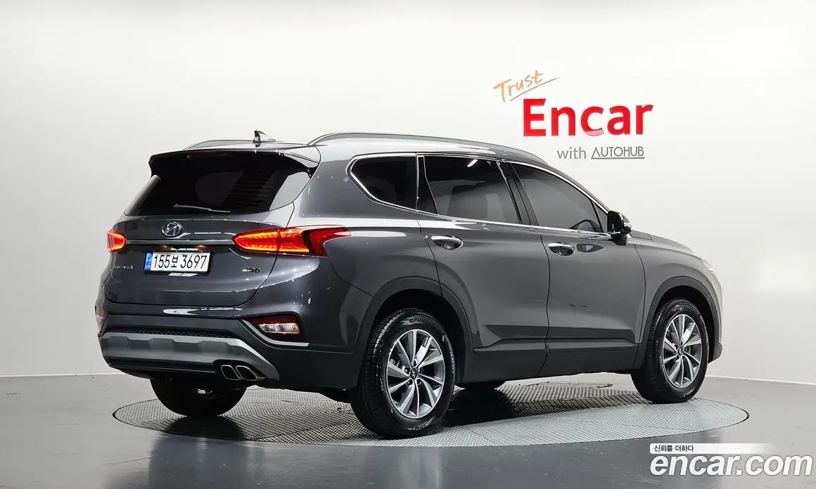 Hyundai Santa Fe 2018 2.0 автомат (гидро), фото 2 Hyundai Santa Fe 2018 2.0 автомат (гидро), фото 2