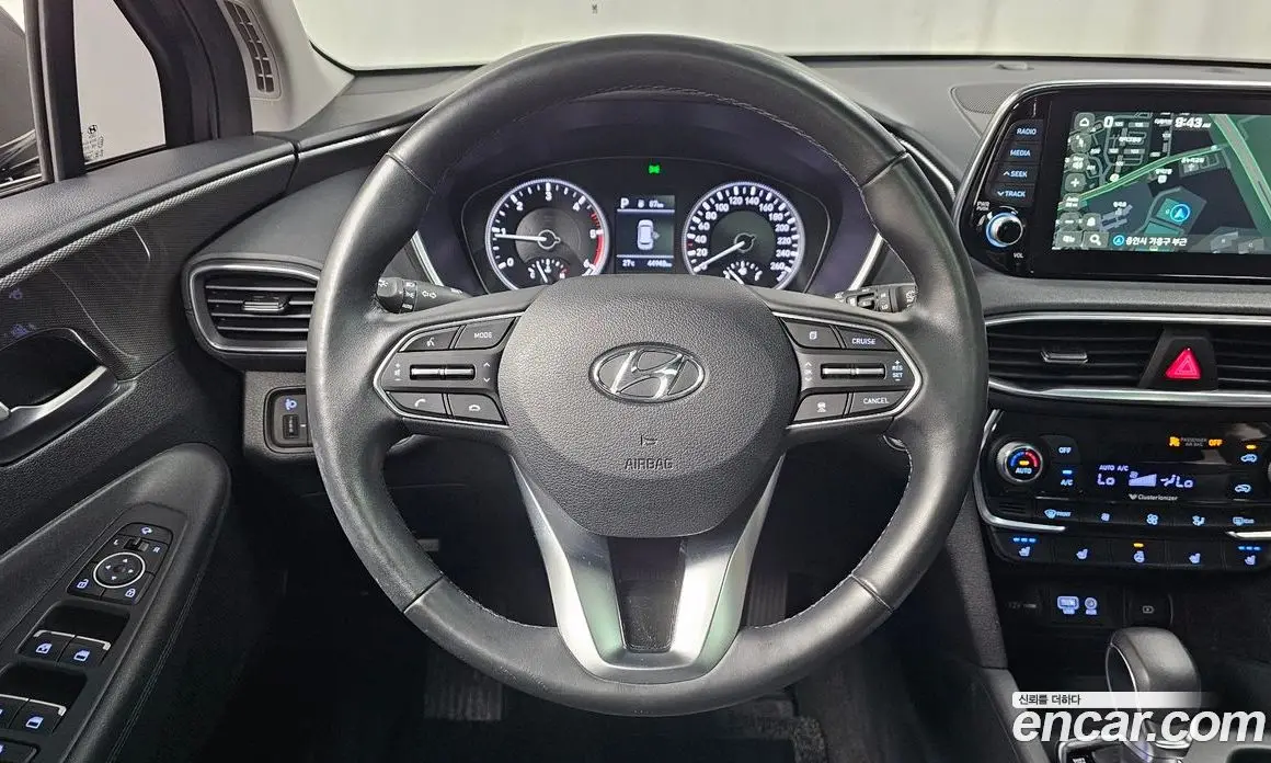 Hyundai Santa Fe 2018 2.0 автомат (гидро), фото 19 Hyundai Santa Fe 2018 2.0 автомат (гидро), фото 19