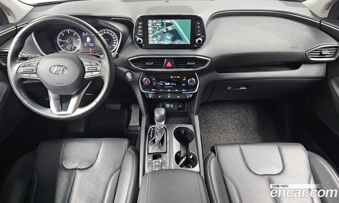 Hyundai Santa Fe 2018 2.0 автомат (гидро), фото 10 Hyundai Santa Fe 2018 2.0 автомат (гидро), фото 10
