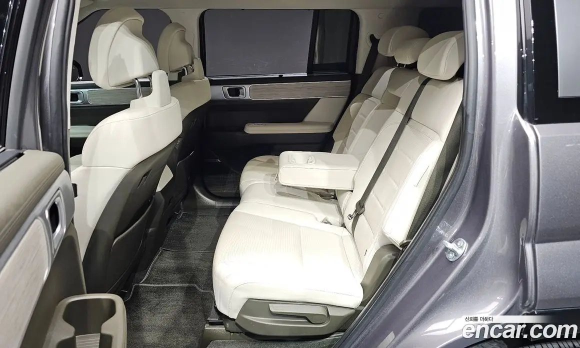 Hyundai Santa Fe 2024 2.5 автомат (гидро), фото 18