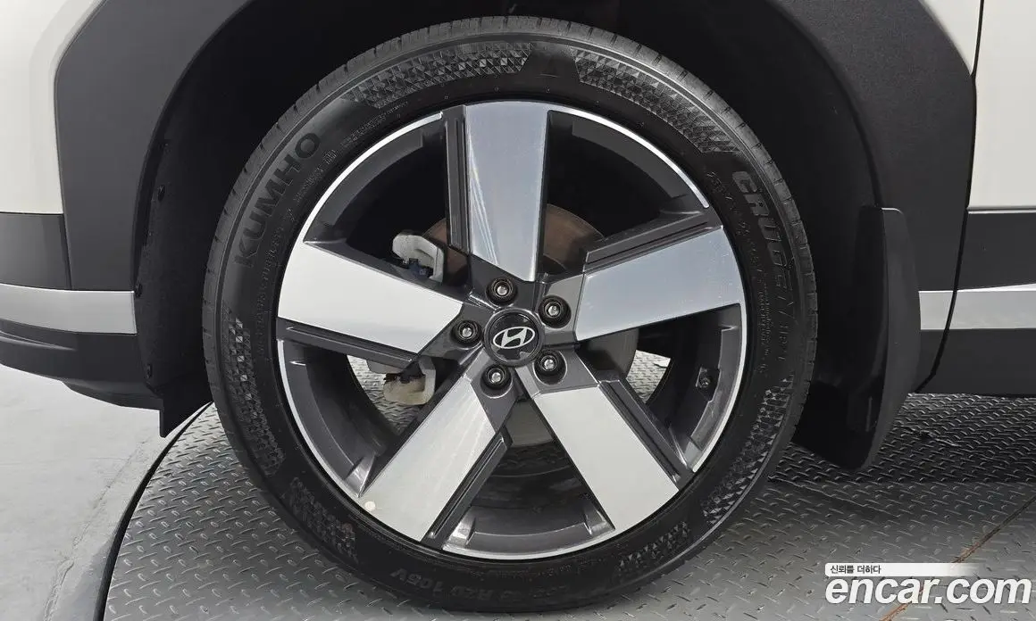 Hyundai Santa Fe 2025 1.6 автомат (гидро), фото 4 Hyundai Santa Fe 2025 1.6 автомат (гидро), фото 4