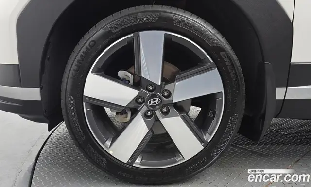 Hyundai Santa Fe 2025 1.6 автомат (гидро), миниатюра 4 Hyundai Santa Fe 2025 1.6 автомат (гидро), миниатюра 4
