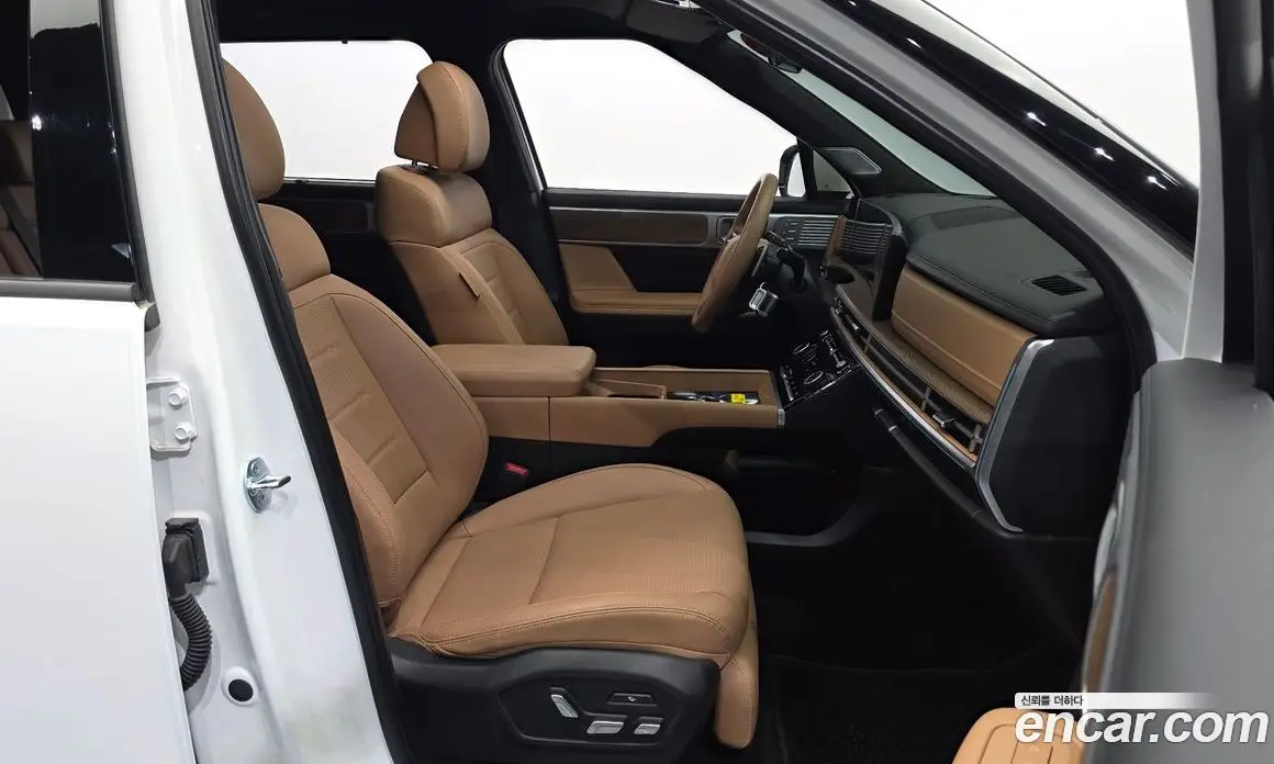 Hyundai Santa Fe 2025 2.5 автомат (гидро), фото 16