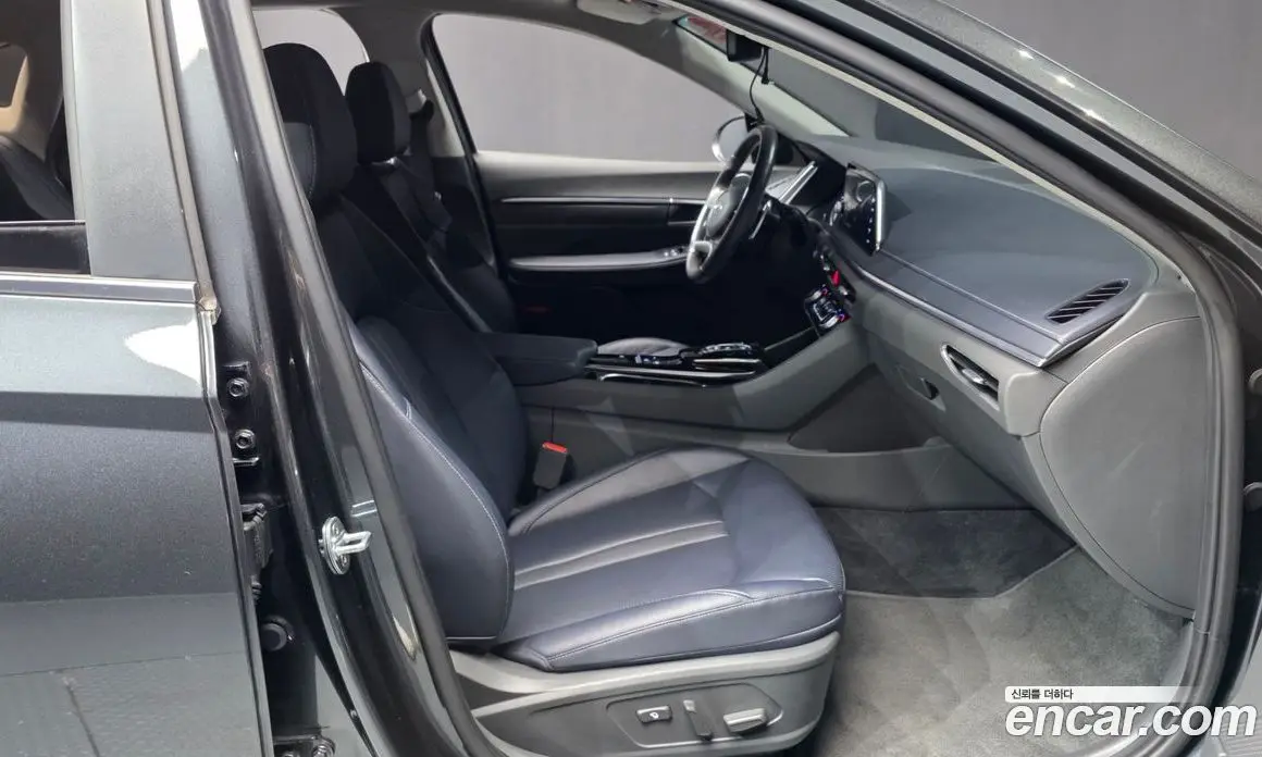 Hyundai Sonata 2022 2.0 автомат (гидро), фото 17 Hyundai Sonata 2022 2.0 автомат (гидро), фото 17