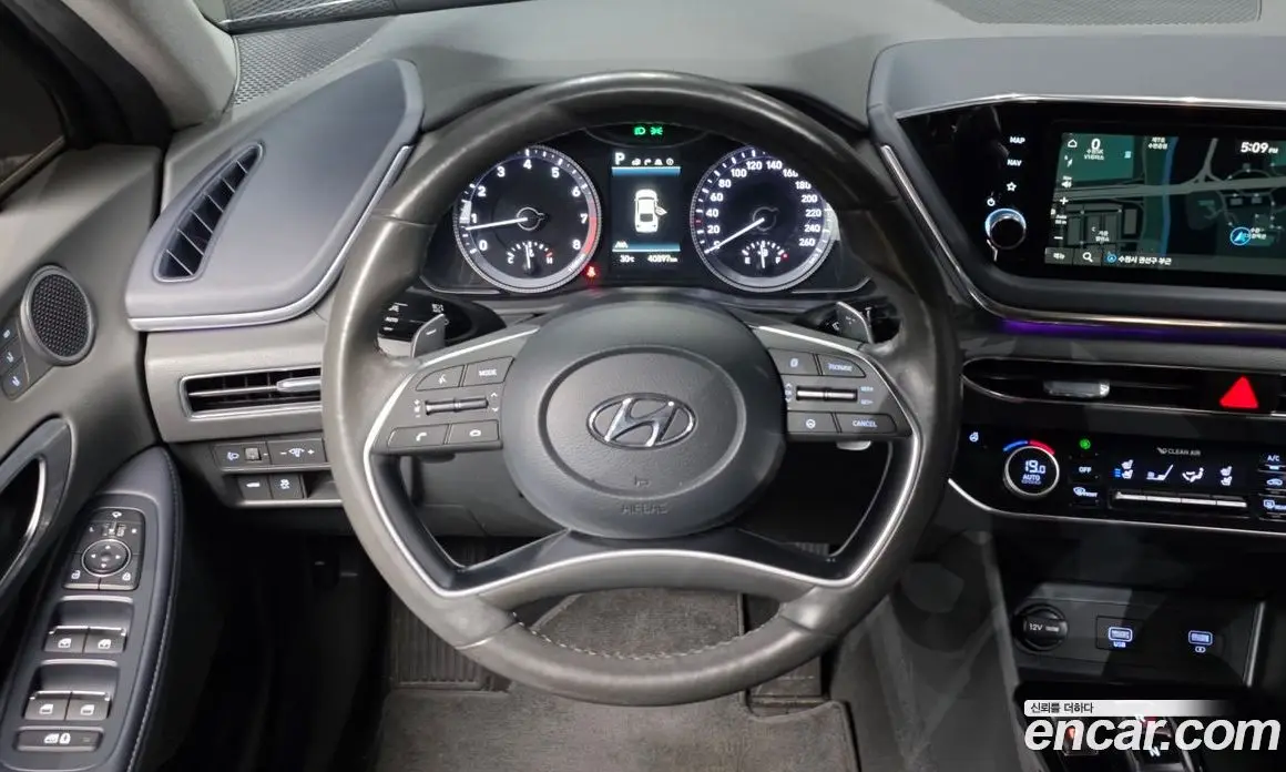 Hyundai Sonata 2022 2.0 автомат (гидро), фото 19 Hyundai Sonata 2022 2.0 автомат (гидро), фото 19