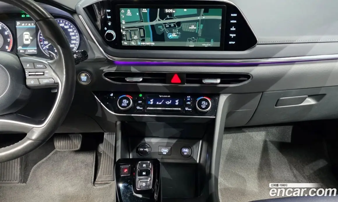 Hyundai Sonata 2022 2.0 автомат (гидро), фото 20 Hyundai Sonata 2022 2.0 автомат (гидро), фото 20